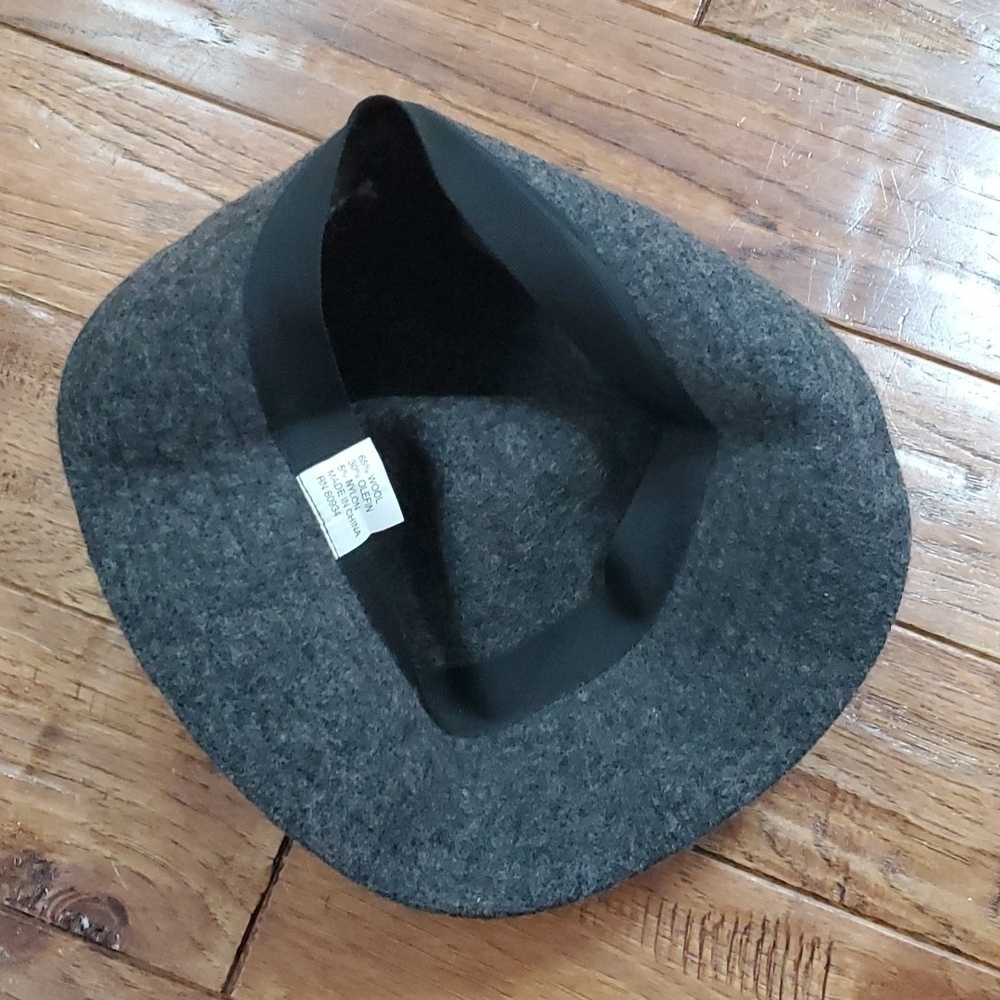 August Hat company wool blend bucket hat - Picture 4 of 4